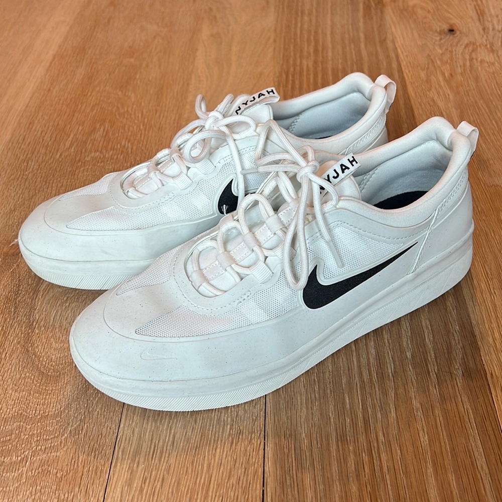 Nike SB Nyjah free 2 - Men’s 10.5 in White